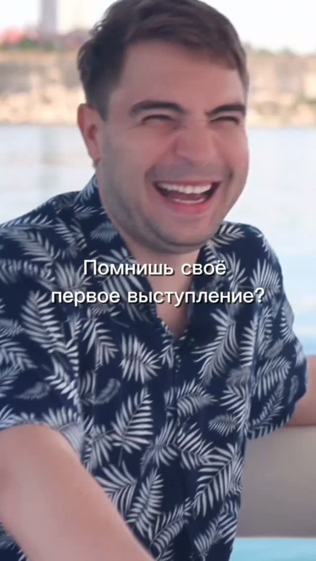 Съёмка интервью у моря